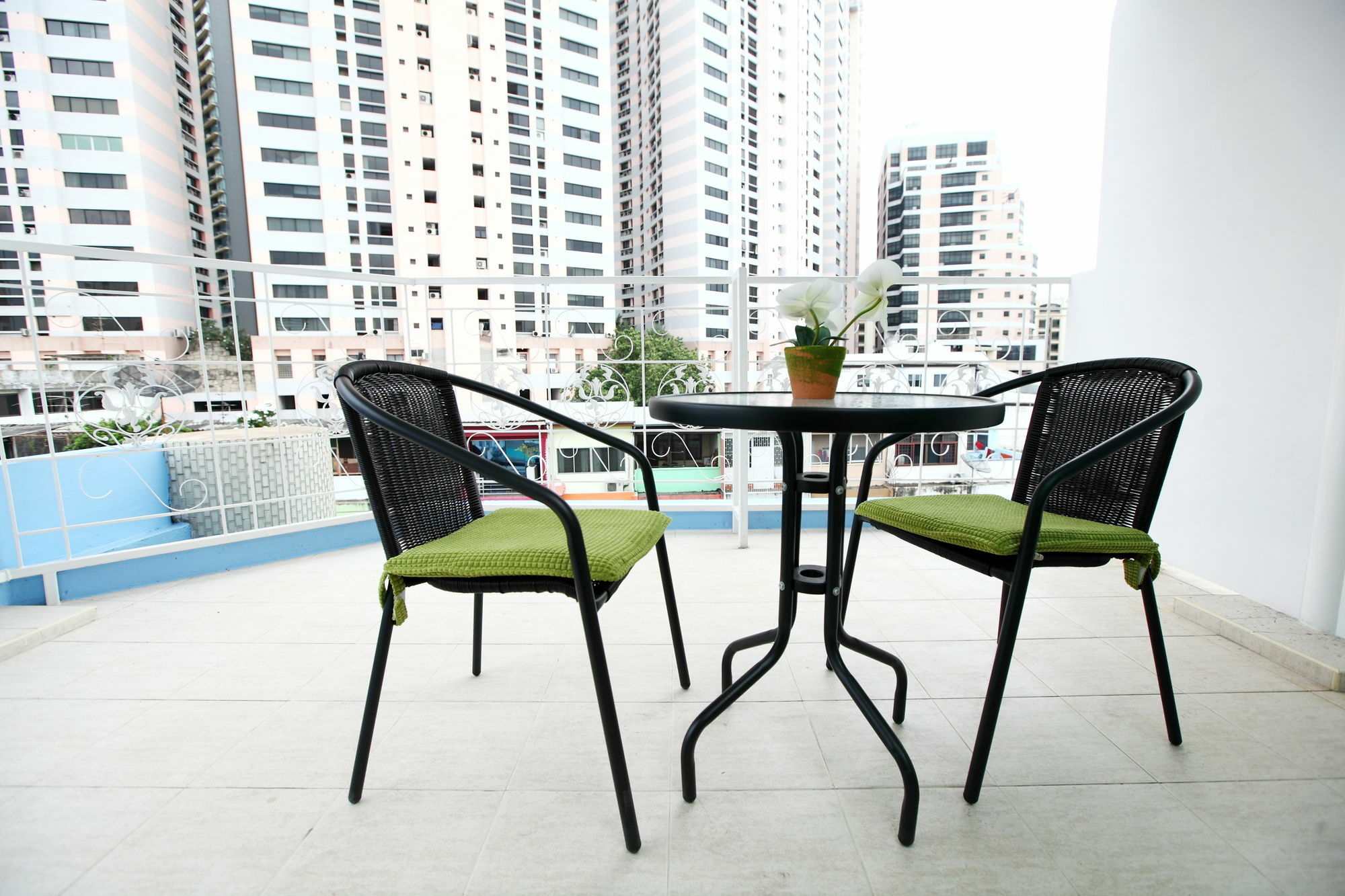 Icheck Inn Sukhumvit 22 Bangkok Exterior foto