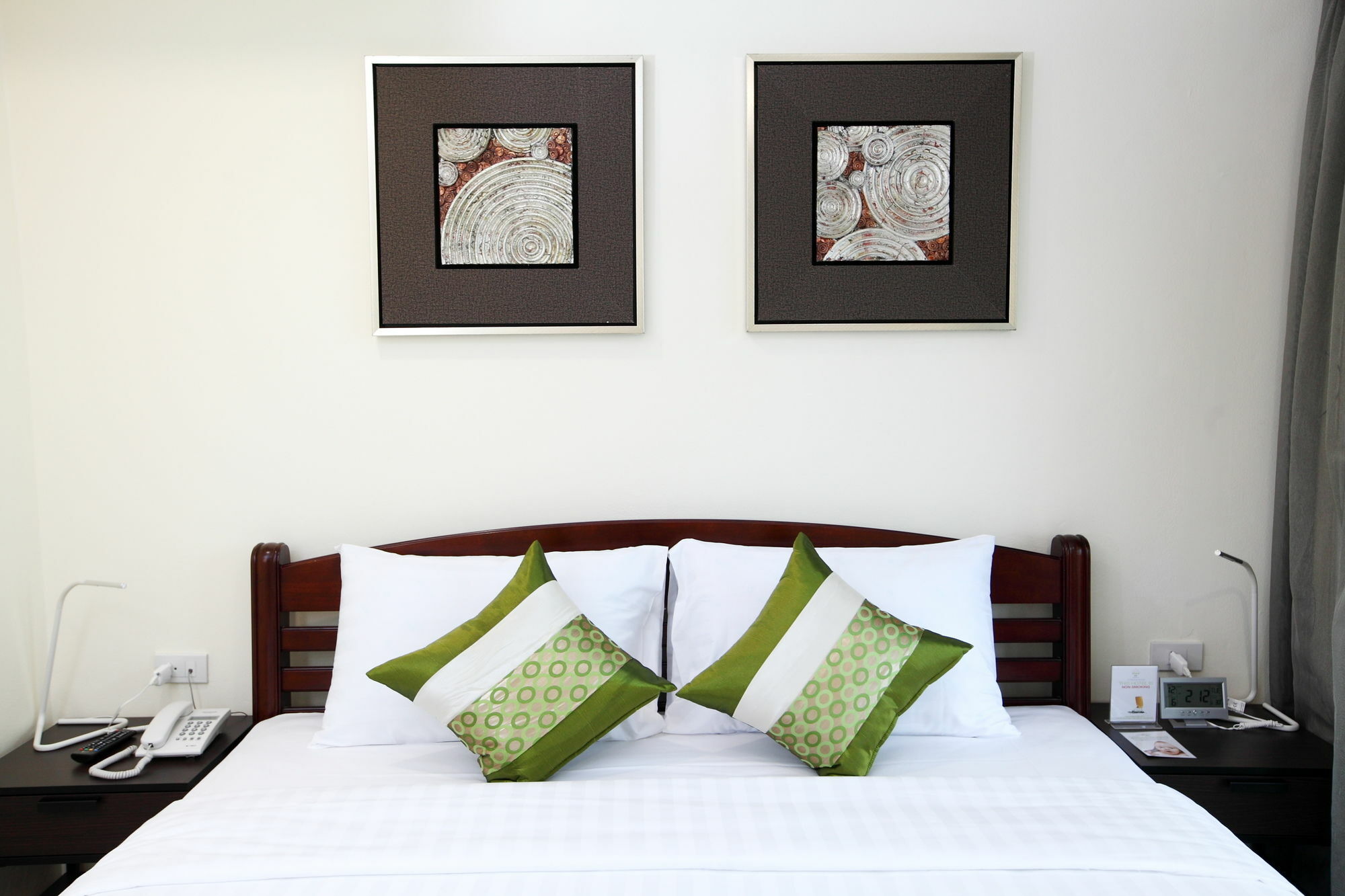 Icheck Inn Sukhumvit 22 Bangkok Exterior foto